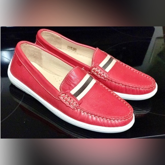 Women's 5 Red Pebbled Leather MARC JOSEPH NEW YORK Loafers - Picture 4 of 10